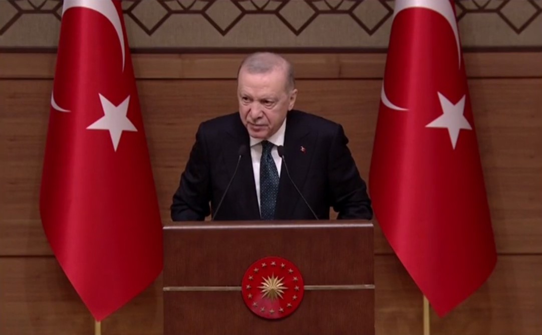 Erdoğan'dan Beştepe'de dikkat çeken açıklamalar: Muhtarlara saygı duymayı öğrendiler...