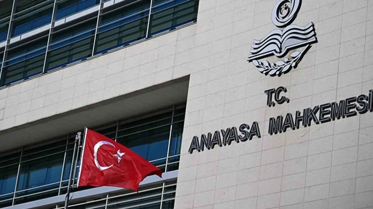 Anayasa Mahkemesinden red: Yeni Parti'nin ismi değişmeyecek!