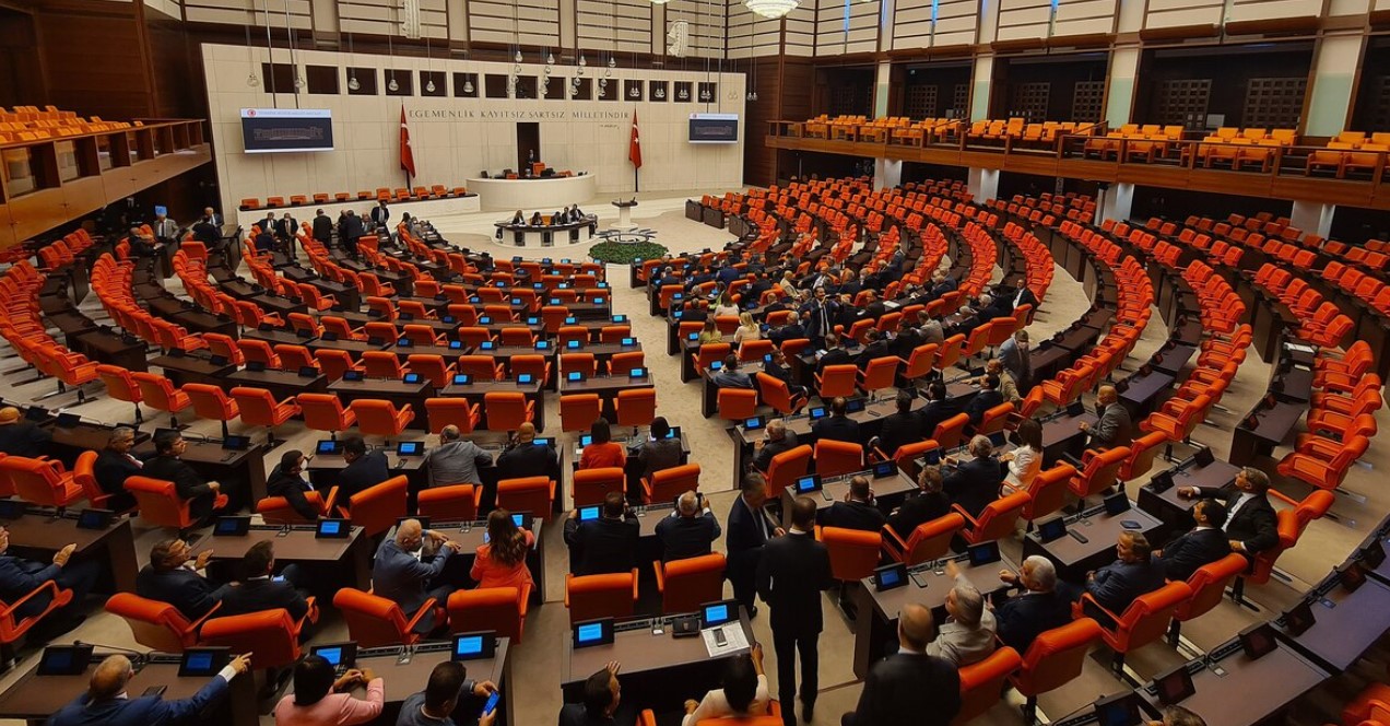 Meclis'te önemli karar: 1 milyon kişinin borcu silinecek mi? 