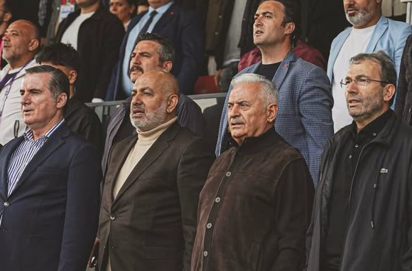Pendik'te kıyasıya mücadele eşitlikle bitti: Orfa Yapı Pendikspor 2-2 Metro Kayserispor