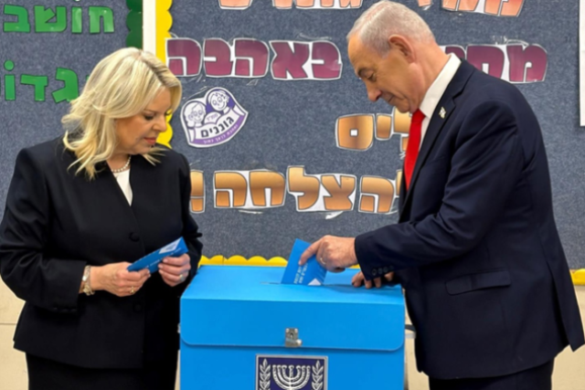 İsrail'de seçim sona erdi: Netanyahu için sonuç hüsran, gözler şimdi koalisyon pazarlıklarında!