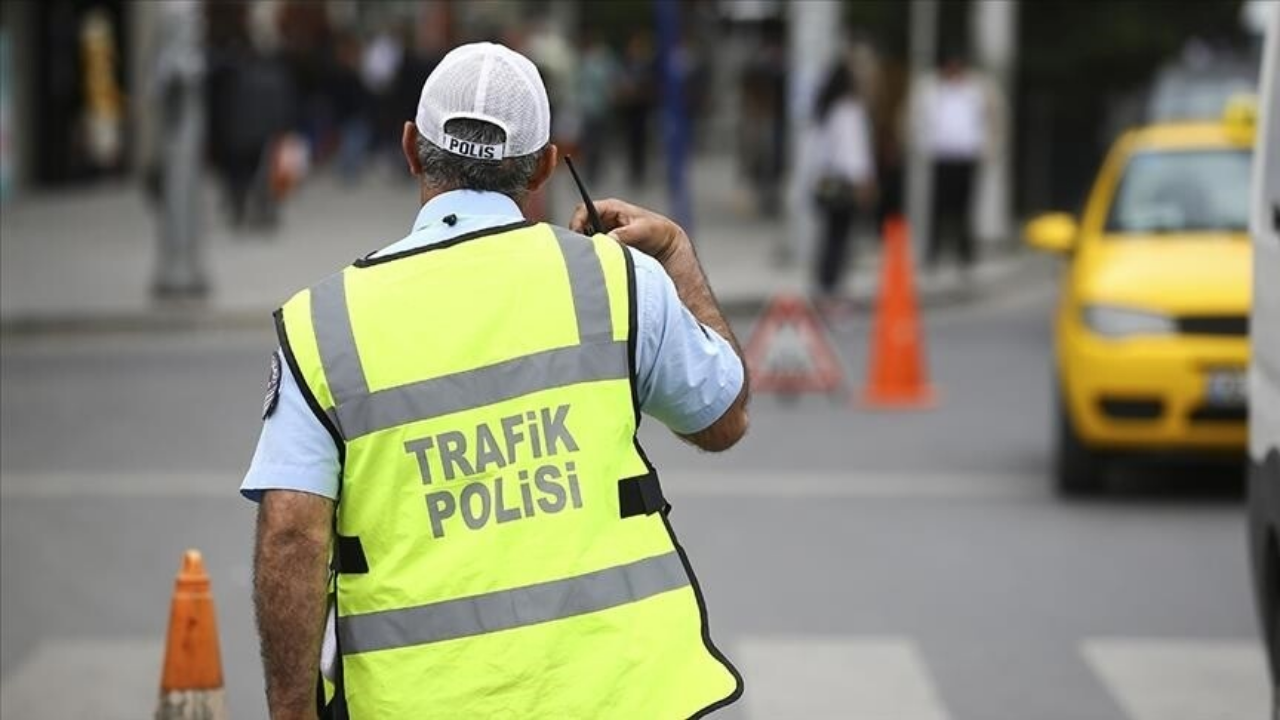 29 Ekim Cumhuriyet Bayramı dolayısıyla Ankara ve İstanbul'da bazı yollar trafiğe kapatıldı: İşte, kapalı ve alternatif yollar