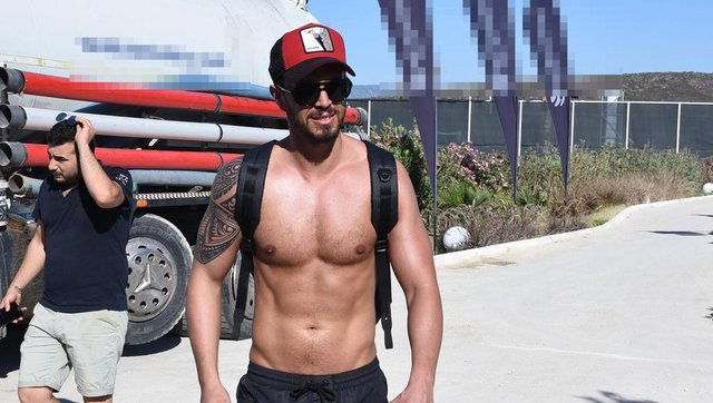 Murat Boz eski sevgilisi Eliz Sakuçoğlu'nu görmezden geldi