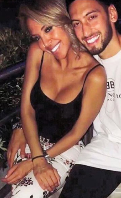 Hakan Çalhanoğlu Sinem Gündoğdu çifti boşanıyor mu?