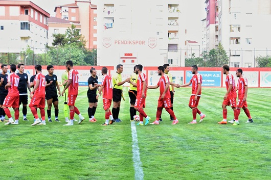 hazırlık maçı pendik tuzla.jpg