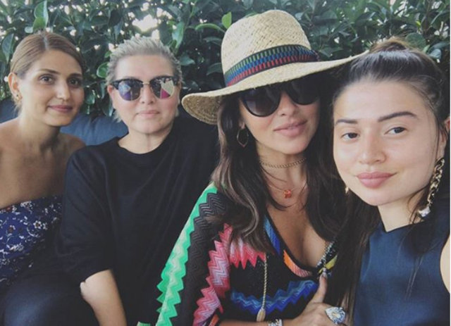 Hadise ile kardeşleri arasındaki buzlar eridi