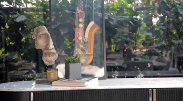 Pelin Karahan evine kış bahçesi yaptırdı