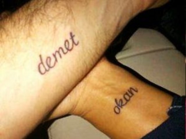 Demet Akalın'dan dövme sorusuna tepki!