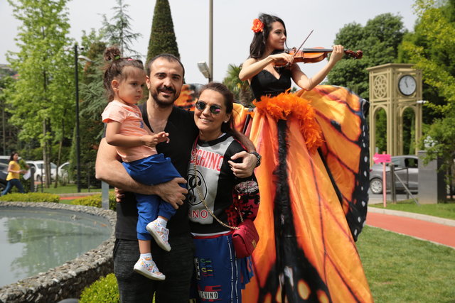 Demet Akalın'dan dövme sorusuna tepki!