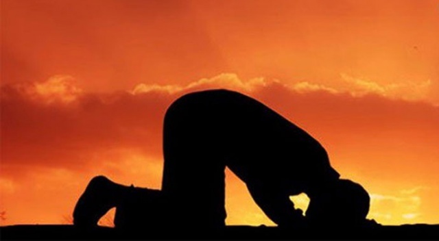 Fatiha suresi okunuşu ve Türkçe meali | Fatiha suresi arapça yazılışı