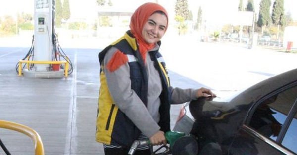 Hanife Gürdal kimdir? İzdivaç programında yaşadıklarını anlattı!