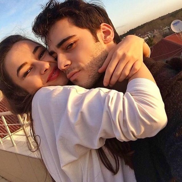 Berkay Hardal ile Hira Koyuncuoğlu barıştı!