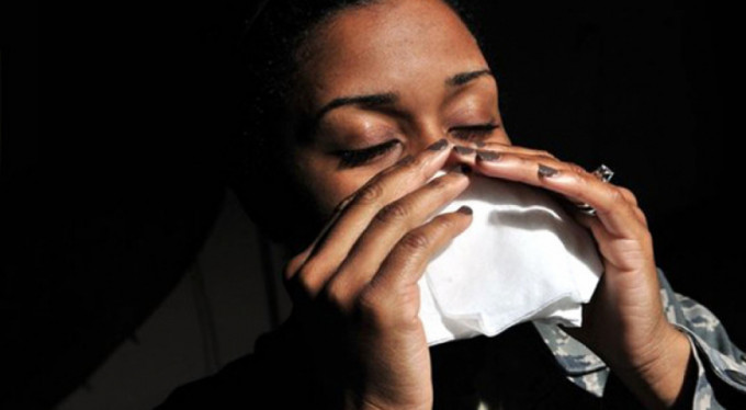 Burnu şelale gibi akan kadının aslında beyninin aktığı ortaya çıktı