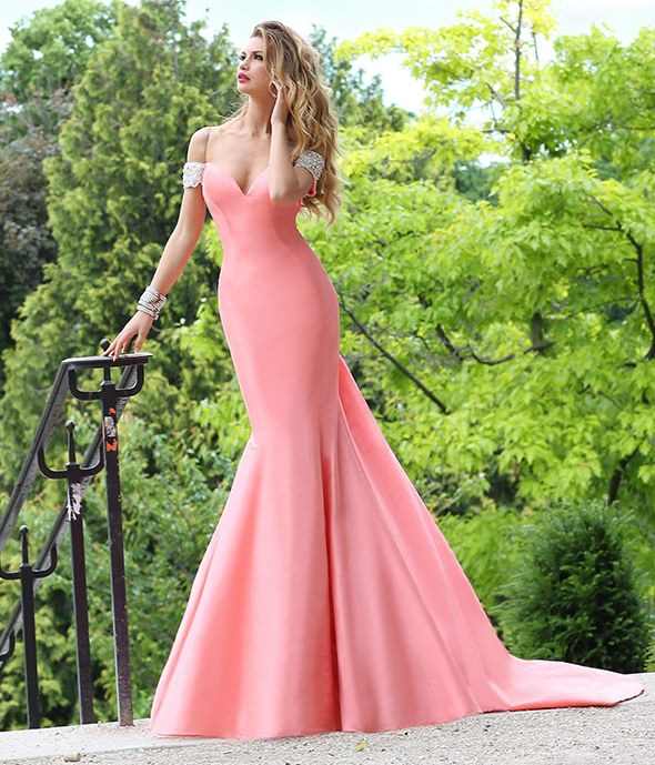 Mezuniyet elbiseleri 2019 | Tesettür, kısa, uzun | En güzel abiyeler