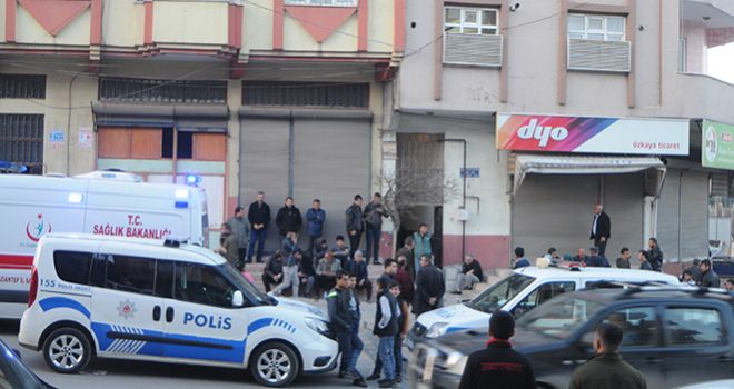 23 Nisan'da Fatma Şahin'in Makamına Oturan Kız İntihar Etti