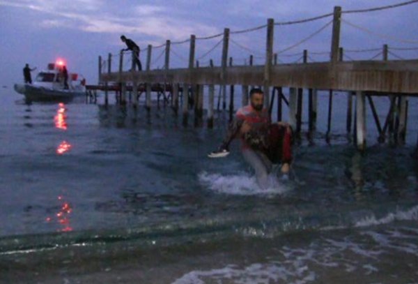 Bodrum'da göçmen teknesi battı: Ölü ve yaralılar var