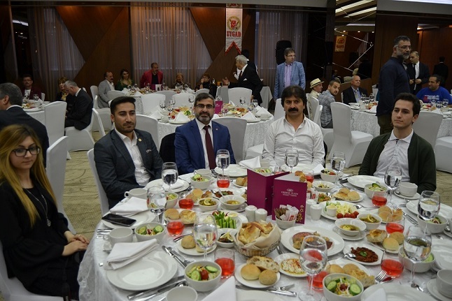 Canbekli'nin tedavisi için "Nefesim Nefesine Can Olsun" dayanışma gecesi