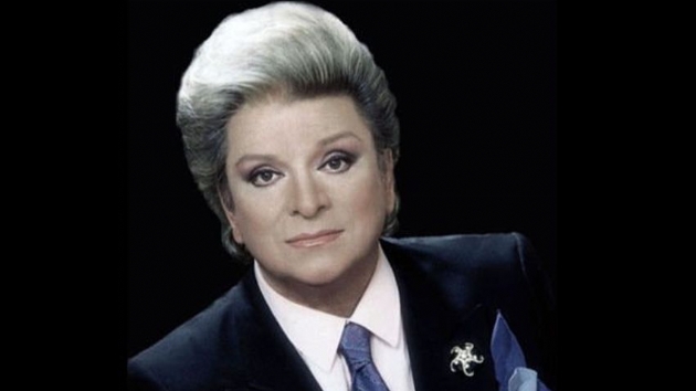 Zeki Müren kimdir? Aslen nerelidir? Neden öldü? En güzel Zeki Müren şarkıları