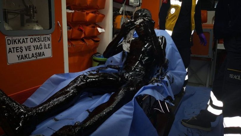 Kediyi kurtarmak için fuel-oil dolu kuyuya atladı