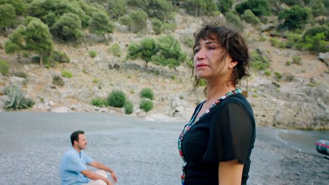 Nadide Hayat filminin konusu nedir? Oyuncuları kimdir? Kaç yılında çekildi? 