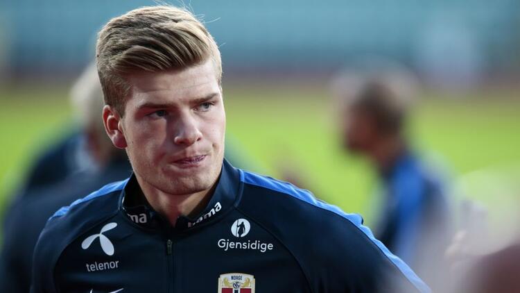 Alexander Sörloth kimdir? Nereli ve kaç yaşında? Hangi takımlarda oynadı?