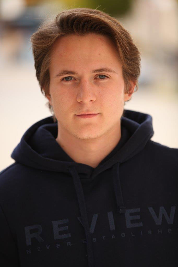 Afacan Beşler 3 filminin konusu nedir? Oyuncuları kimdir? Kaç yılında çekildi?