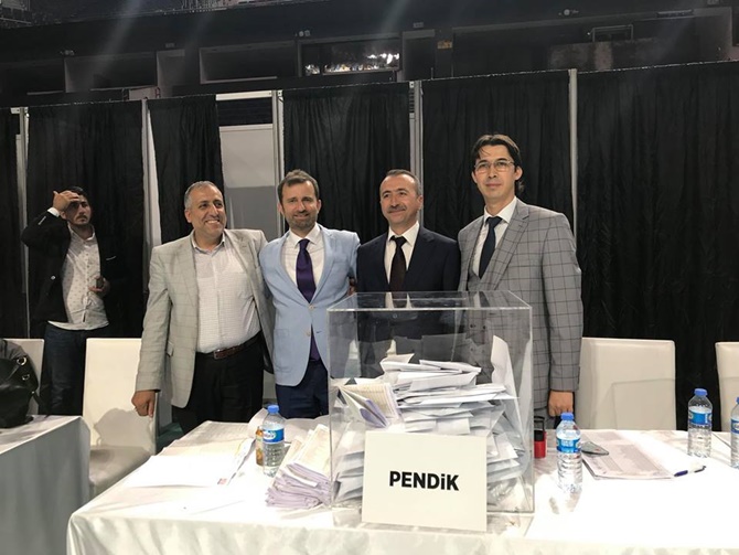 Gönüllerin Vekili Alim Erdemir Temayülde yoğun ilgi gördü