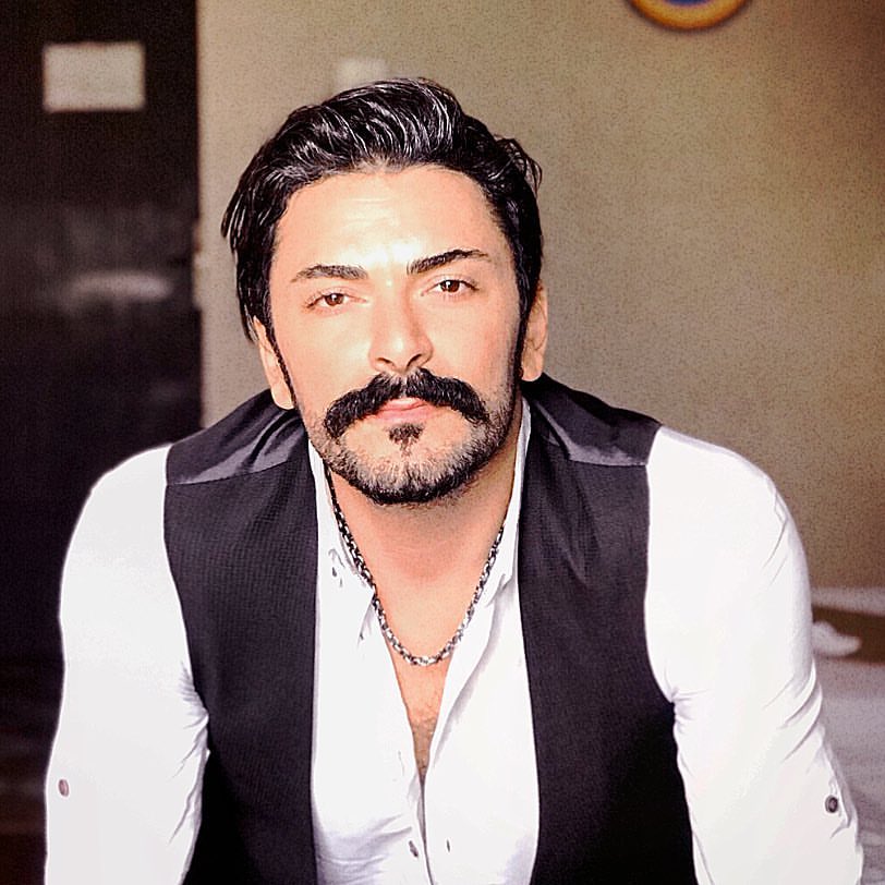 Halil İbrahim Kurum kimdir? Kaç yaşında? Sema Keçik kimdir? Sevgililer mi?