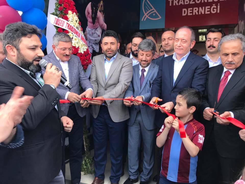 Pendik Trabzonlular Derneği muhteşem törenle açıldı