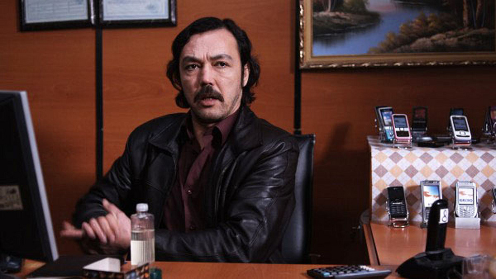  Engin Benli kimdir? Aslen nereli ve kaç yaşındadır? 