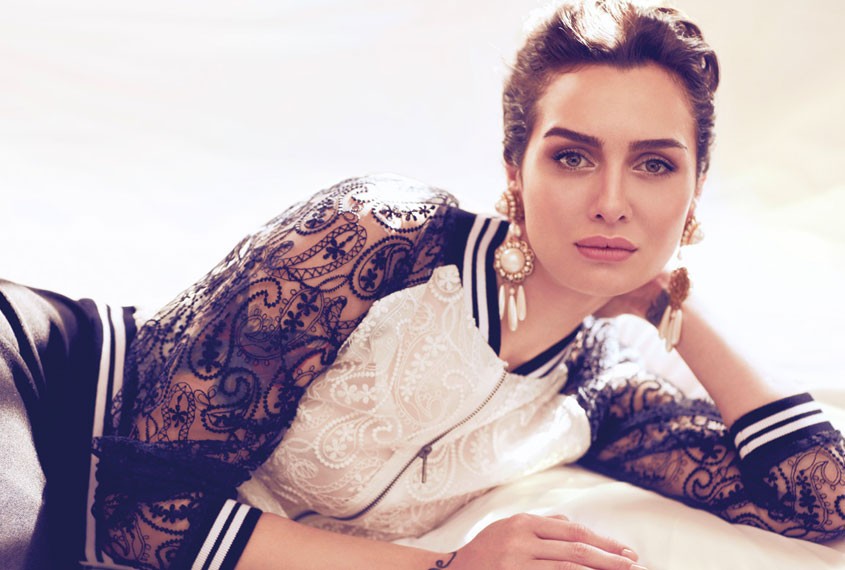 Birce Akalay Kimdir, Aslen Nerelidir? Kaç Yaşındadır? 