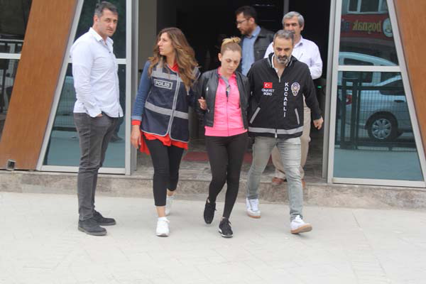 Kocaeli'deki 10 kişilik gasp çetesi çökertildi