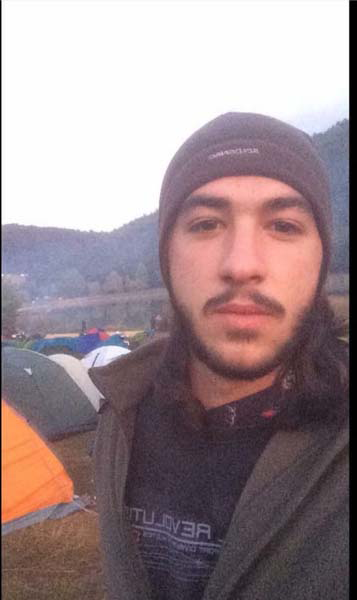 Anne babasının kavgasında boğazından bıçaklanan Can Türker'in cenazesi defnedildi