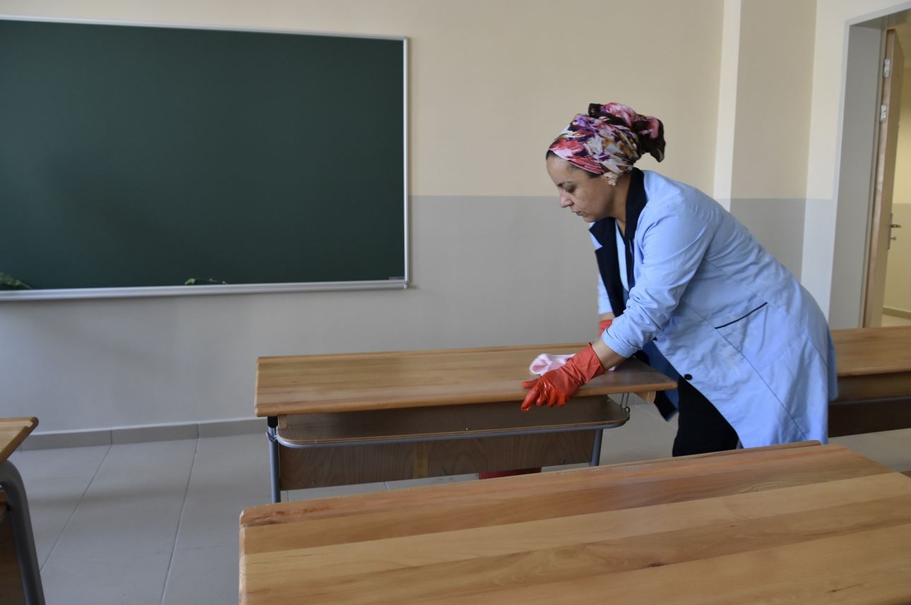 İstanbul Pendik'teki okullar yeni dönem için temizlendi!