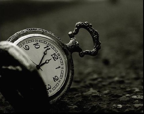 Ölmek üzere olan insanların pişmanlıkları, keşkeleri