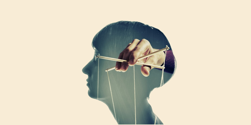 Hababam Sınıfı Sınıfta Kaldı filminin konusu nedir? Oyuncuları kimdir?