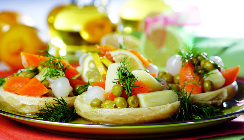 Arpacık soğanlı zeytinyağlı enginar nasıl yapılır? Arpacık soğanlı enginar tarifi