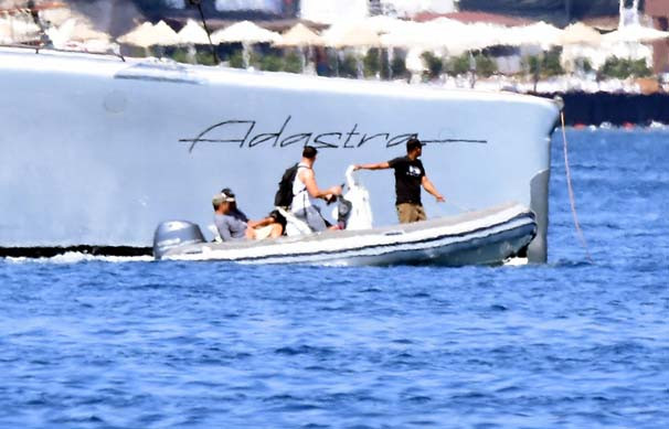 Görenlerin bir daha baktığı yat, Bodrum'da