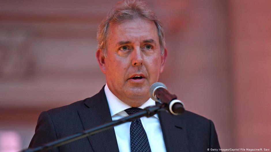 Trump'tan İngiltere büyük elçisine çok sert tepki: Çok aptal biri