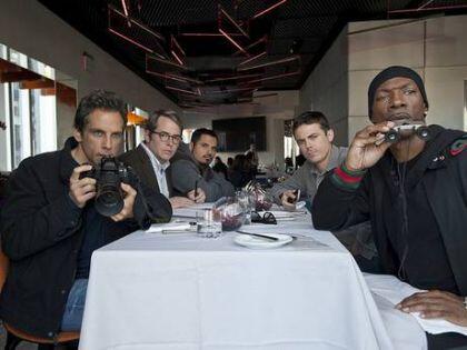 Kule Soygunu filminin konusu nedir? Oyuncuları kimdir? Kaç yılında çekildi?