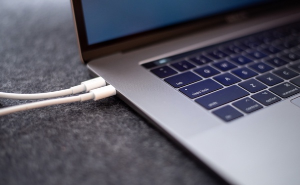 Apple'da yangın riski! O modeller geri çağrıldı