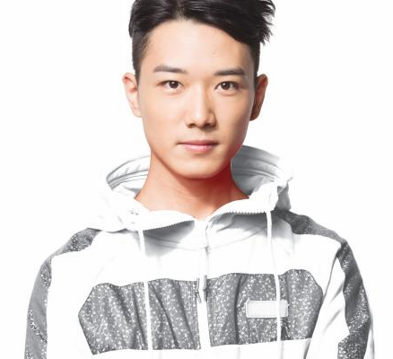 Bıçak Sırtında filminin konusu nedir? Oyuncuları kimdir? Nerede ve kaç yılında çekildi?