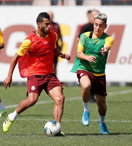 Galatasaray’da Belhanda takımla çalıştı