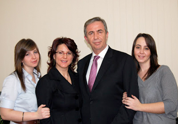 Mansur Yavaş kimdir? Kaç yaşındadır? Nerelidir? Eşi kimdir?