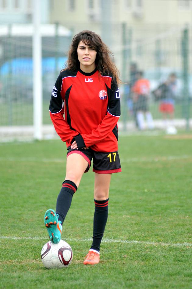 Serenay Aktaş kimdir? Kaç yaşında? Aslen nereli?