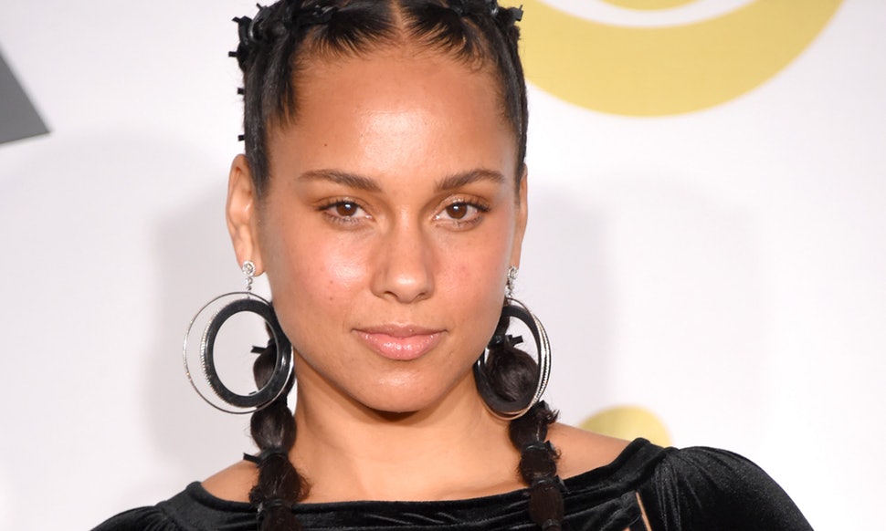 Alicia Keys kimdir? "Halkalı Şeker" eşliğinde yüzen dünyaca ünlü yıldız