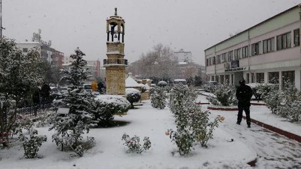 Niğde'de okullar tatil mi? 10 Ocak kar tatili var mı?