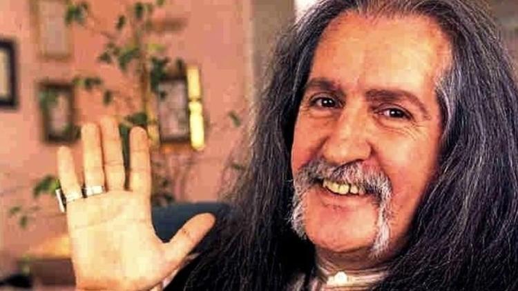 Arkadaşım Eşşek, Bugün Bayram ve Hemşerim Memleket Nire şarkıları kime aittir? Hadi 9 Kasım ipucu