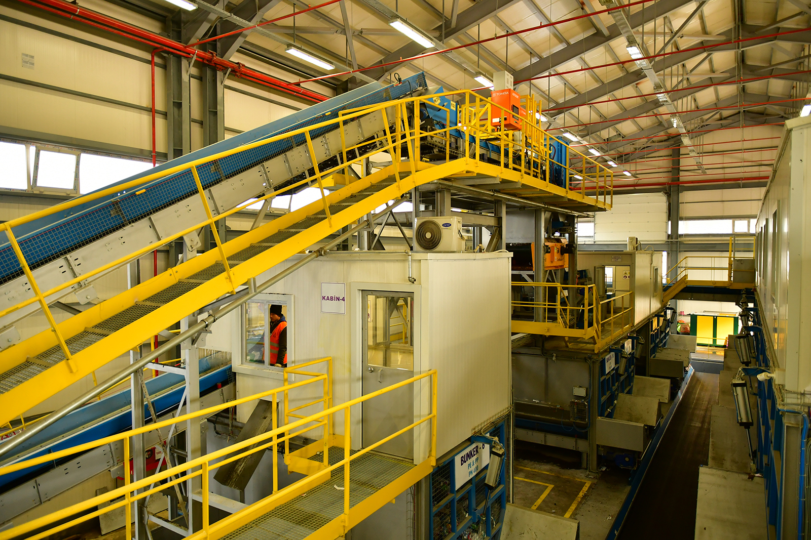 Başkan Kenan Şahin’den şok ifade: “Kendi tabelamızı söküp bize satmaya çalıştılar!”