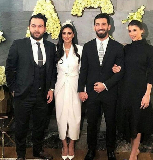 Aslıhan Doğan ve Arda Turan Evlendi | Mina Başaran Ölümü Gizlendi